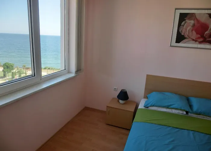 Sea View Panorama On Complex With Pools And Beach, Apartment