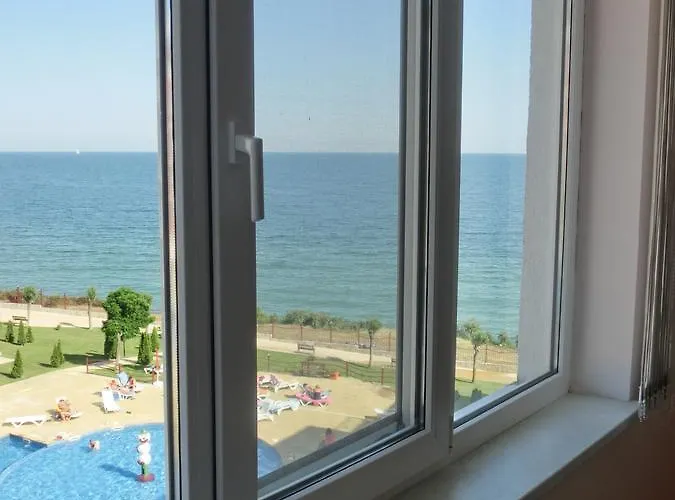 Sea View Panorama On Complex With Pools And Beach, Apartment